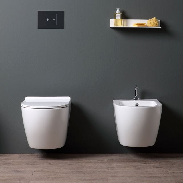 SET DI SANITARI SOSPESI IN CERAMICA BIDET E WC CON COPRIWC | FOLK